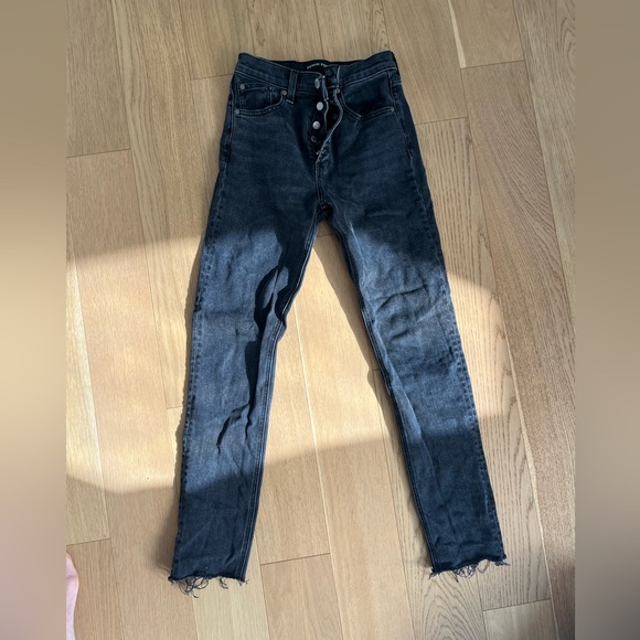 Denim Forum Aritzia size 25 Yoko High Rise jean in Black - Picture 7 of 8